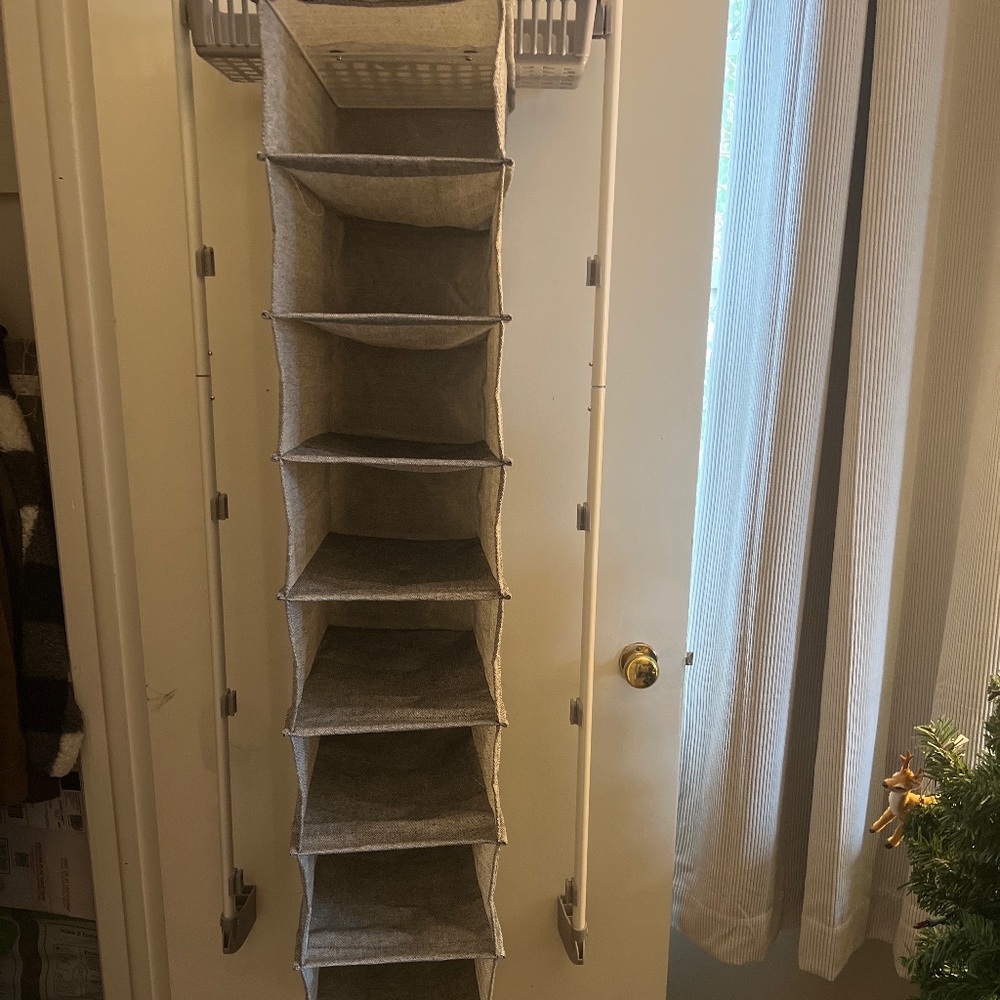 Hanging storage compartments (BrandNew!!)